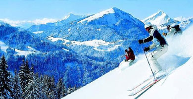 Location de skis aux Arcs 1800 Front de neige